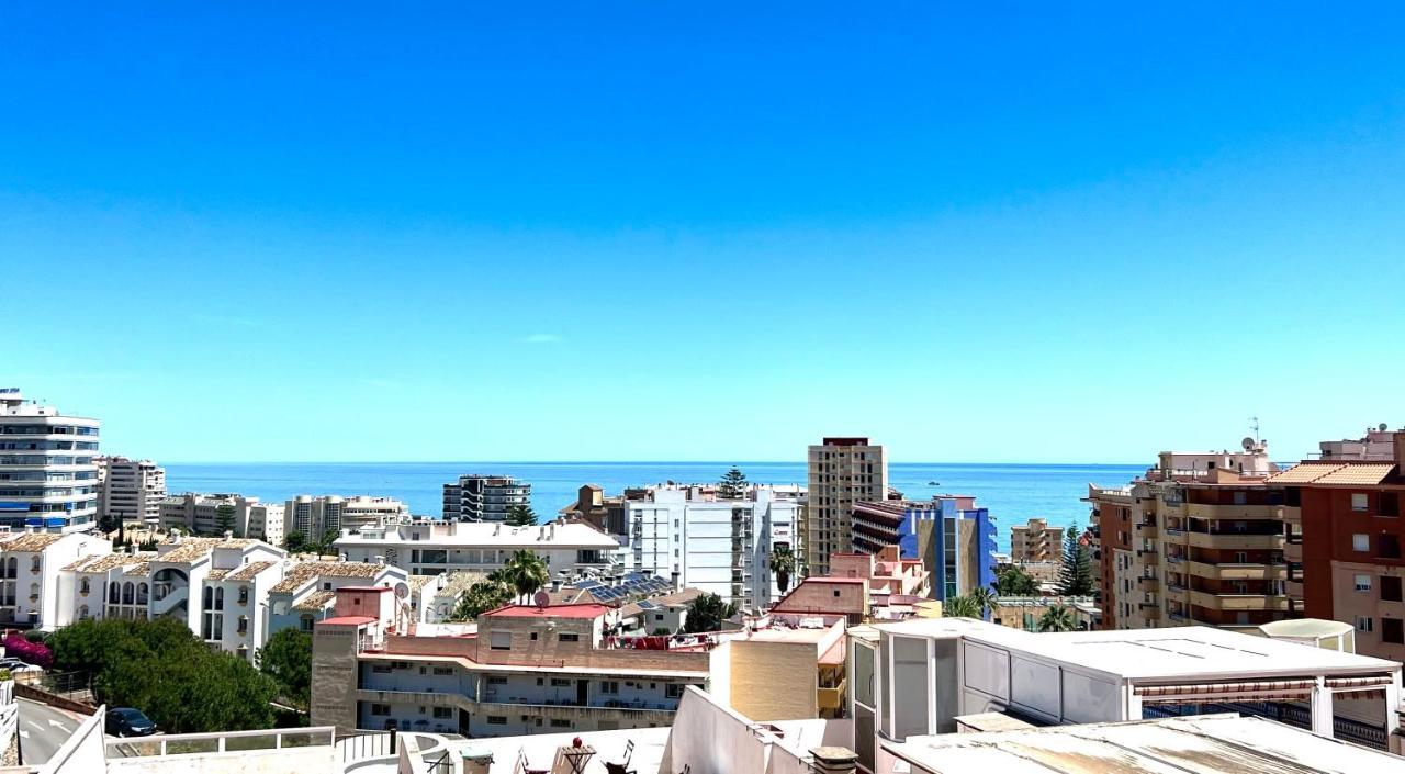 Cozy Fuengirola Apartment With Sea View & Pool Екстер'єр фото